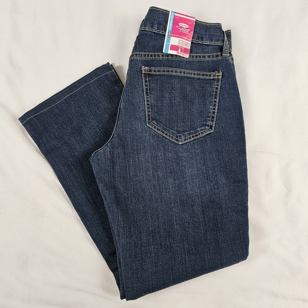 Old Navy Flirt Jeans Women‎ Blue Bootcut Dark Wash Short Court Size 4